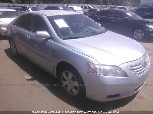 4T1BE46K27U644964 - 2007 TOYOTA CAMRY NEW GENERAT CE/LE/XLE/SE SILVER photo 1