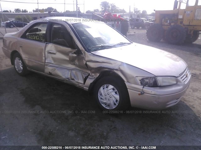 4T1BG22K6WU218763 - 1998 TOYOTA CAMRY CE/LE/XLE GOLD photo 6