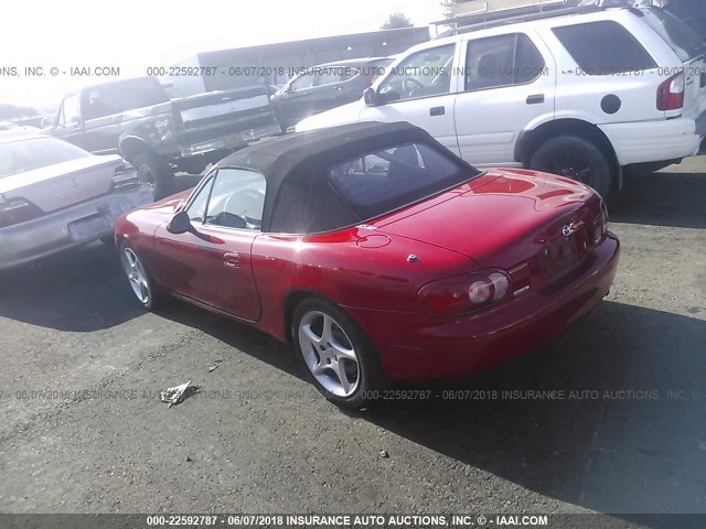 JM1NB353030301330 - 2003 MAZDA MX-5 MIATA LS RED photo 3