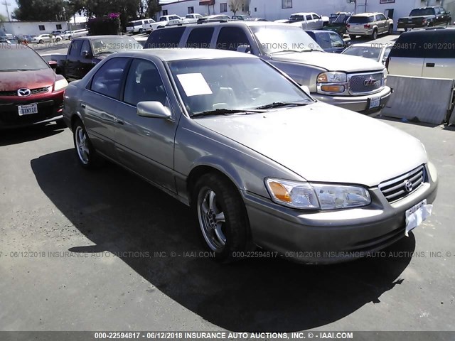 4T1BG22K9YU624457 - 2000 TOYOTA CAMRY CE/LE/XLE 灰色 照片 1