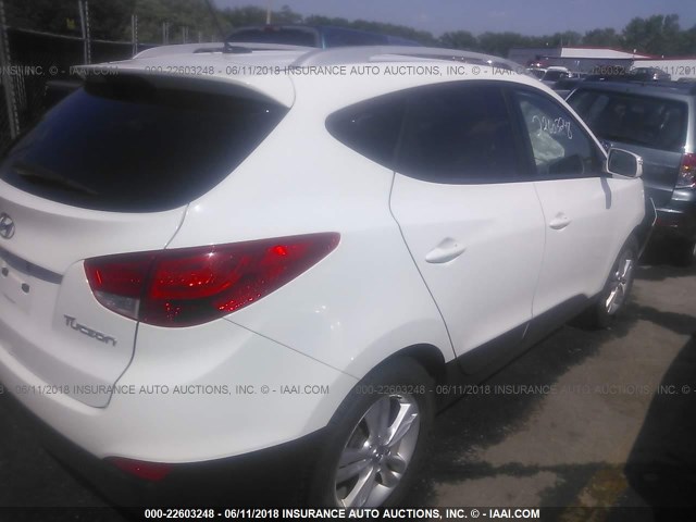 KM8JU3AC1DU664594 - 2013 HYUNDAI TUCSON GLS/LIMITED თეთრი ფოტო 4