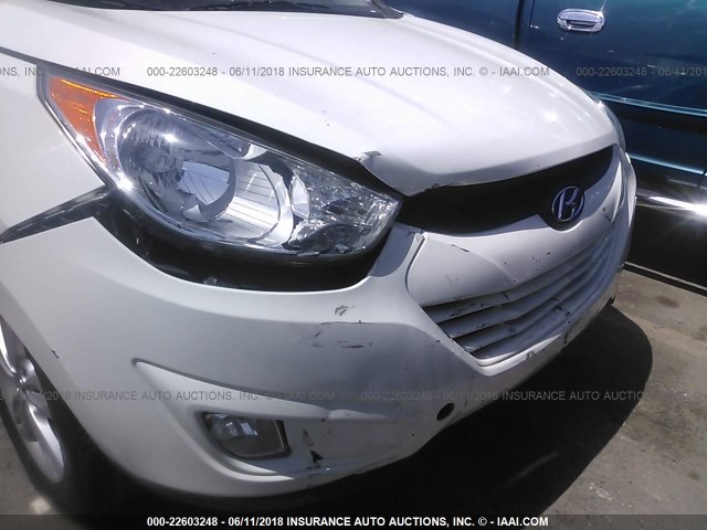 KM8JU3AC1DU664594 - 2013 HYUNDAI TUCSON GLS/LIMITED თეთრი ფოტო 6
