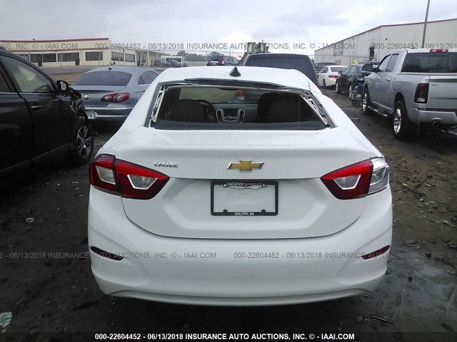 1G1BC5SM3J7137240 - 2018 CHEVROLET CRUZE LS WHITE photo 6