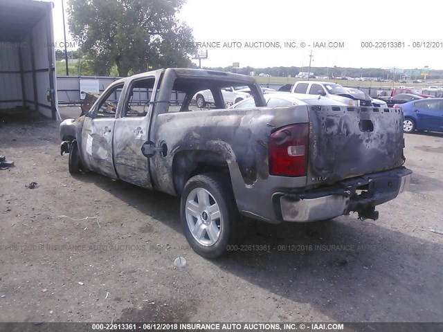 2GCEC13J081191751 - 2008 CHEVROLET SILVERADO C1500 GRAY photo 3