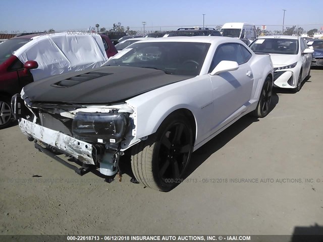 2G1FT1EW5E9124839 - 2014 CHEVROLET CAMARO 2SS WHITE photo 2