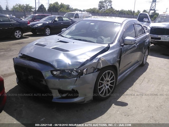 JA32W8FV7FU007973 - 2015 MITSUBISHI LANCER EVOLUTION GSR GRAY photo 2