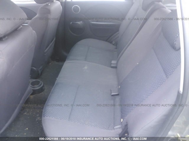 KL1TD66627B763689 - 2007 CHEVROLET AVEO LS GRAY photo 8