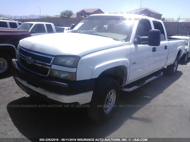 1GCHC23DX6F235919 - 2006 CHEVROLET SILVERADO C2500 HEAVY DUTY WHITE photo 2