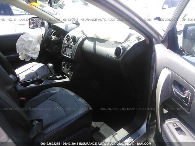 JN8AS5MV1DW128210 - 2013 NISSAN ROGUE S/SV SILVER photo 5