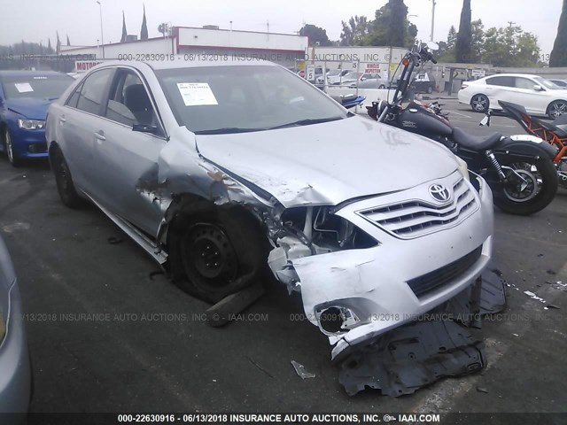 4T4BF3EK4AR006687 - 2010 TOYOTA CAMRY SE/LE/XLE 银色 照片 1