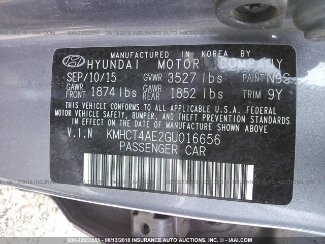 KMHCT4AE2GU016656 - 2016 HYUNDAI ACCENT SE SILVER photo 9