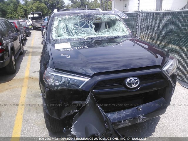 JTEBU5JR9J5512461 - 2018 TOYOTA 4RUNNER SR5 PREM/LTDL/TRAIL/TRD BLACK photo 6