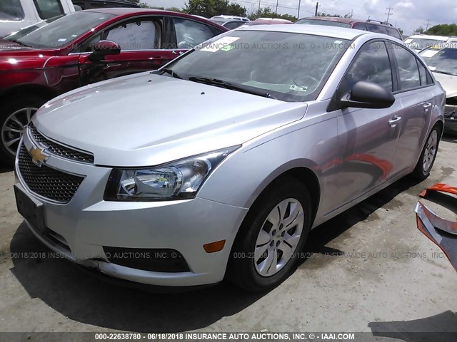 1G1PB5SH8E7361377 - 2014 CHEVROLET CRUZE LS SILVER photo 2