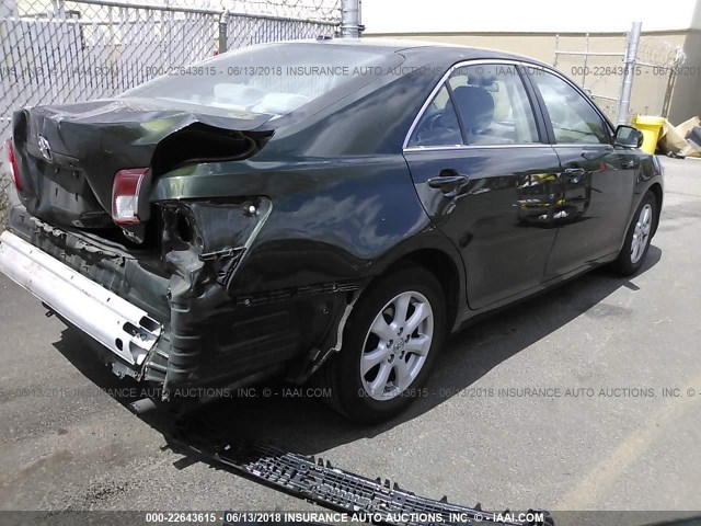 4T1BF3EK7BU634674 - 2011 TOYOTA CAMRY SE/LE/XLE GREEN photo 4