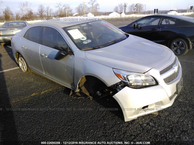 1G11B5SA0DF322862 - 2013 CHEVROLET MALIBU LS Silber Foto 1