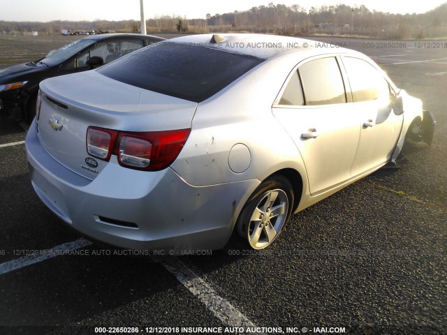 1G11B5SA0DF322862 - 2013 CHEVROLET MALIBU LS Silber Foto 4