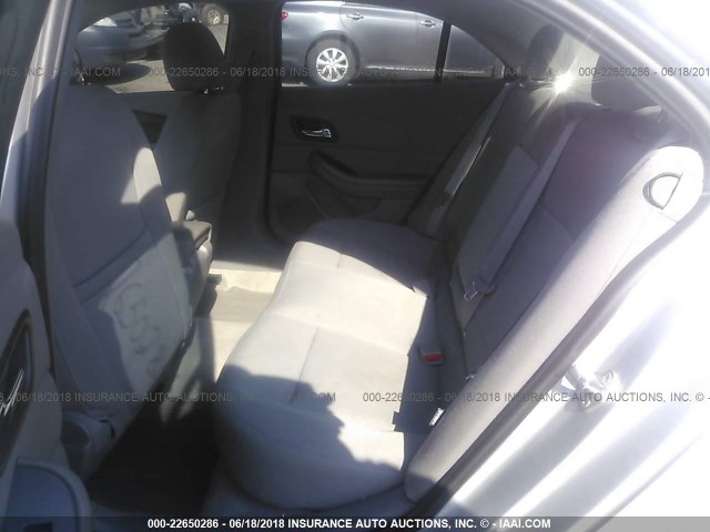 1G11B5SA0DF322862 - 2013 CHEVROLET MALIBU LS Silber Foto 8