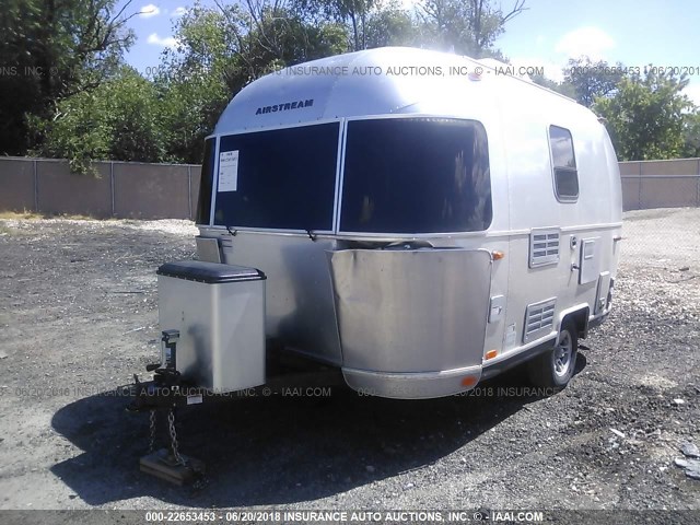1STHRAC19HJ540215 - 2017 AIRSTREAM OTHER  SILVER photo 2