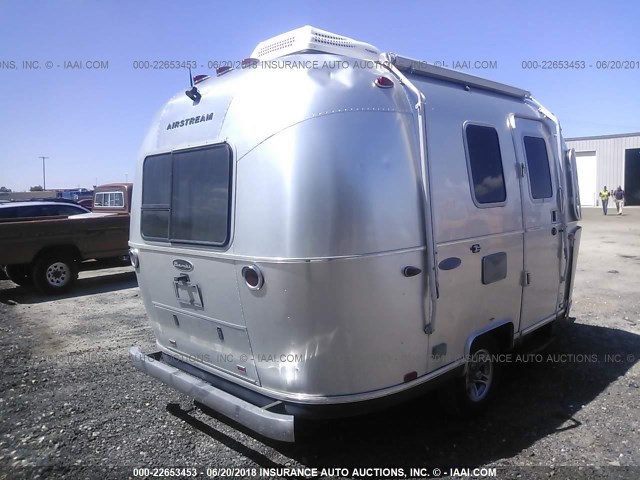 1STHRAC19HJ540215 - 2017 AIRSTREAM OTHER  SILVER photo 4