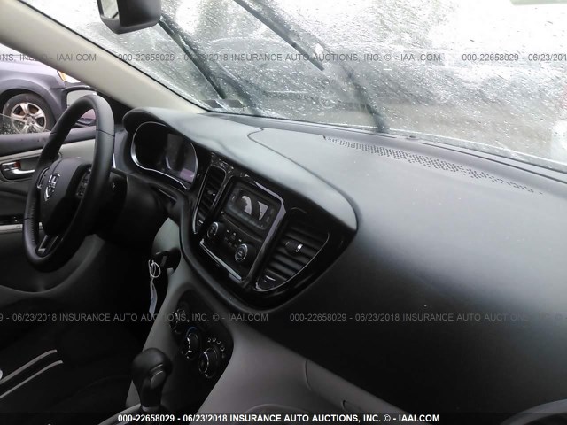 1C3CDFBA4DD338921 - 2013 DODGE DART SXT WHITE photo 5