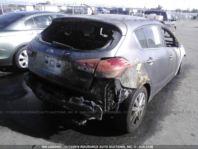 KNAFX5A86E5166666 - 2014 KIA FORTE EX GRAY photo 4