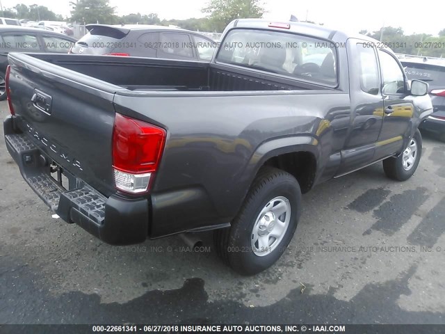 5TFRX5GN1HX097942 - 2017 TOYOTA TACOMA ACCESS CAB/SR/SR5 GRAY photo 4