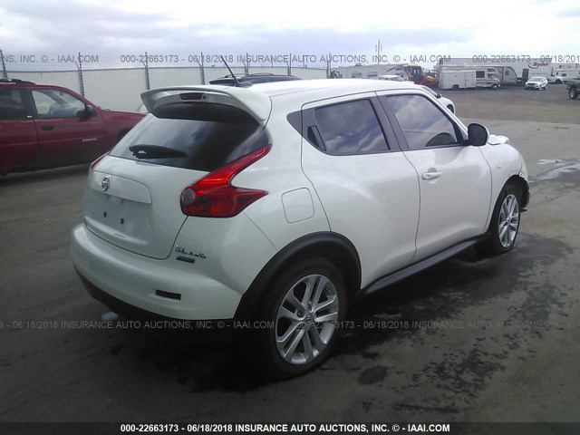 JN8AF5MV3ET360749 - 2014 NISSAN JUKE S/SV/SL/NISMO WHITE photo 4