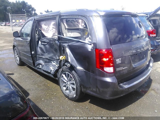 2C4RDGCG6HR713628 - 2017 DODGE GRAND CARAVAN SXT GRAY photo 3