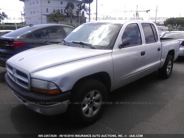 1D7HL38Z83S168143 - 2003 DODGE DAKOTA QUAD SPORT SILVER photo 2