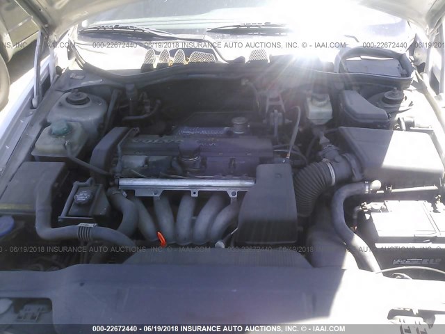 YV1LS5574W1523304 - 1998 VOLVO S70 SILVER photo 10