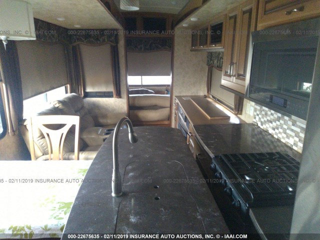 4X4FCRM25GS214234 - 2016 FOREST RIVER OTHER  米色 照片 8