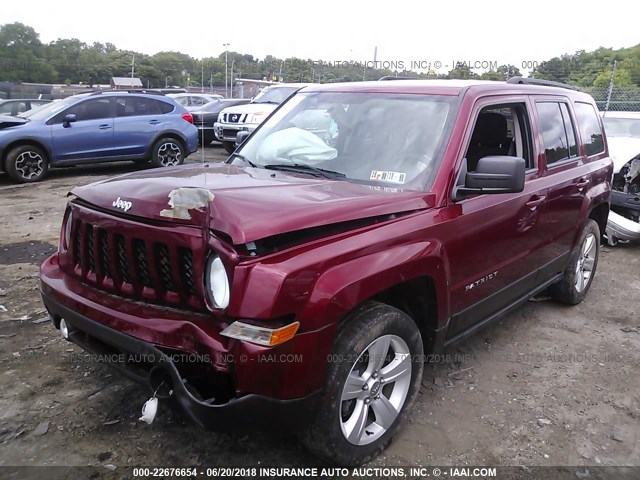 1C4NJRFB7ED885345 - 2014 JEEP PATRIOT LATITUDE RED photo 2