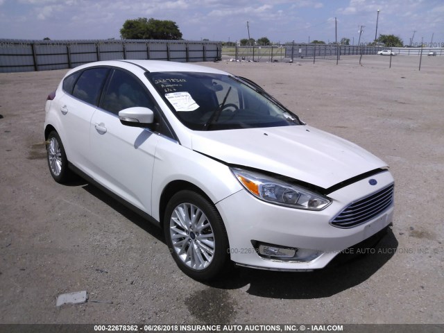 1FADP3N25GL307025 - 2016 FORD FOCUS TITANIUM WHITE photo 1