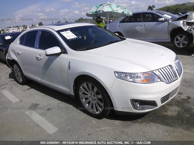 1LNHL9DR8AG611695 - 2010 LINCOLN MKS WHITE photo 1