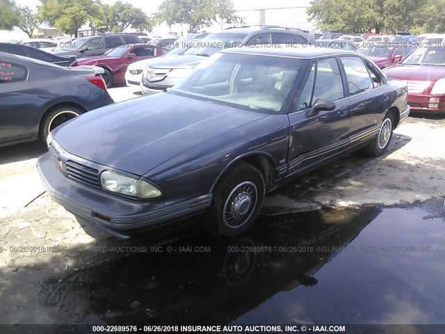 1G3HN52K3S4821024 - 1995 OLDSMOBILE 88 ROYALE GRAY photo 2