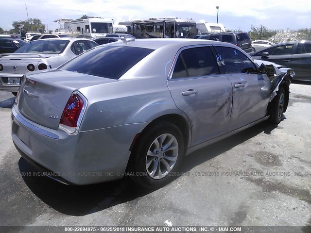 2C3CCAAG5GH147446 - 2016 CHRYSLER 300 LIMITED GRAY photo 4