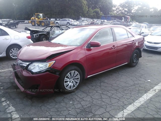 4T1BF1FK3EU799578 - 2014 TOYOTA CAMRY L/SE/LE/XLE 红色 照片 2