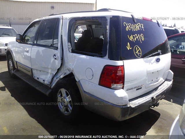 1FMPU17L53LB68286 - 2003 FORD EXPEDITION EDDIE BAUER WHITE photo 3