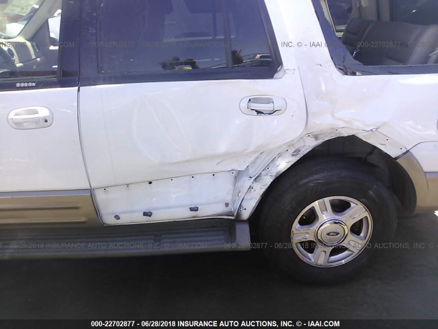 1FMPU17L53LB68286 - 2003 FORD EXPEDITION EDDIE BAUER WHITE photo 6