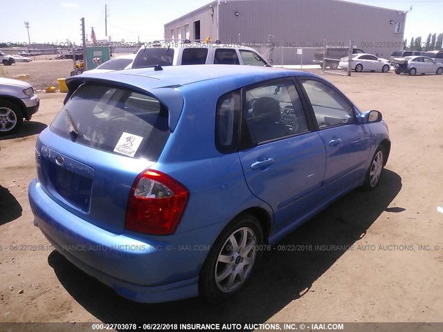 KNAFE161455082436 - 2005 KIA SPECTRA5 BLUE photo 4