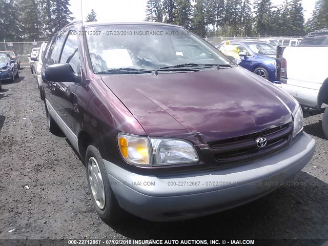 4T3ZF13C8WU038419 - 1998 TOYOTA SIENNA LE/XLE BURGUNDY photo 1