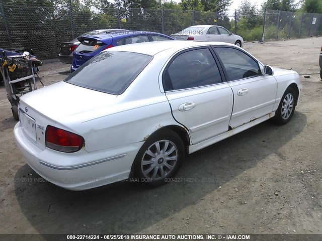 KMHWF35HX4A087233 - 2004 HYUNDAI SONATA GLS/LX WHITE photo 4