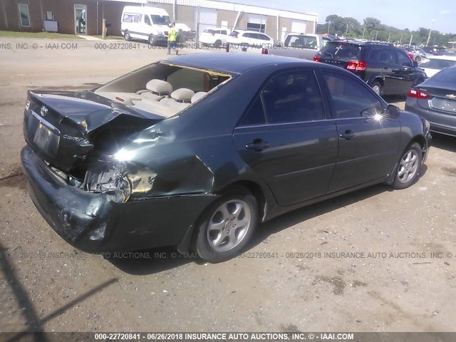 4T1BE30K55U099195 - 2005 TOYOTA CAMRY LE/XLE/SE GREEN photo 4