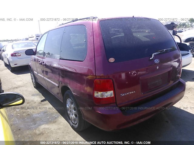 KNDUP131846572055 - 2004 KIA SEDONA EX/LX RED photo 3