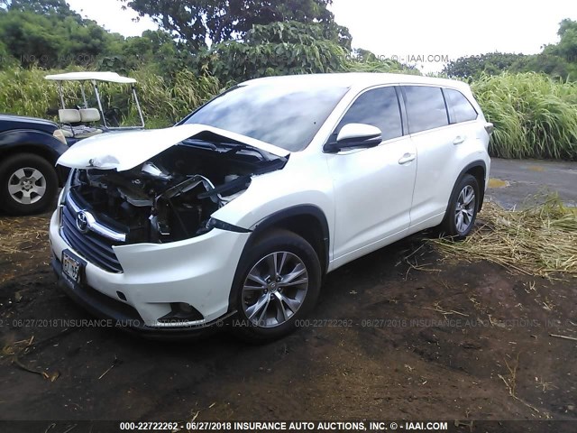 5TDBKRFH0FS149311 - 2015 TOYOTA HIGHLANDER LE/LE PLUS WHITE photo 2