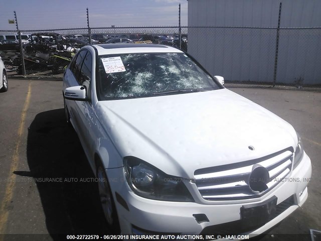 WDDGF4HB1DA759031 - 2013 MERCEDES-BENZ C 250 WHITE photo 6