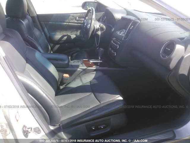 1N4AA51E59C808077 - 2009 NISSAN MAXIMA S/SV SILVER photo 5