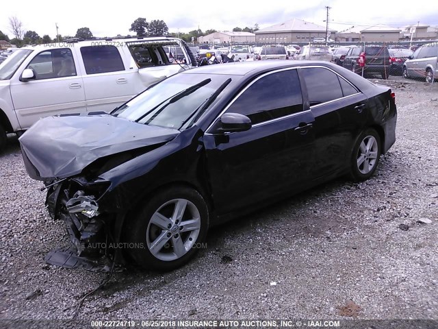 4T1BF1FK8EU362627 - 2014 TOYOTA CAMRY L/SE/LE/XLE 黑色 照片 2