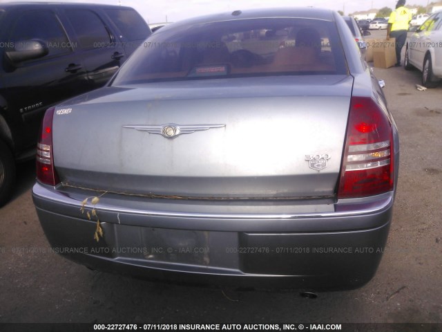 2C3KA63H86H464110 - 2006 CHRYSLER 300C BLUE photo 6