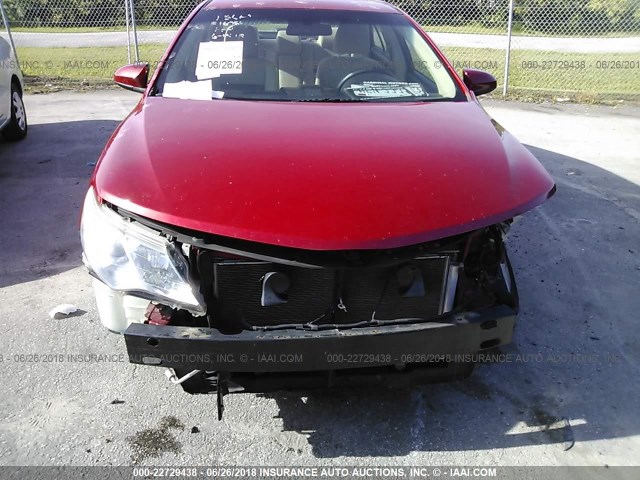 4T1BF1FK5CU551572 - 2012 TOYOTA CAMRY SE/LE/XLE 红色 照片 6